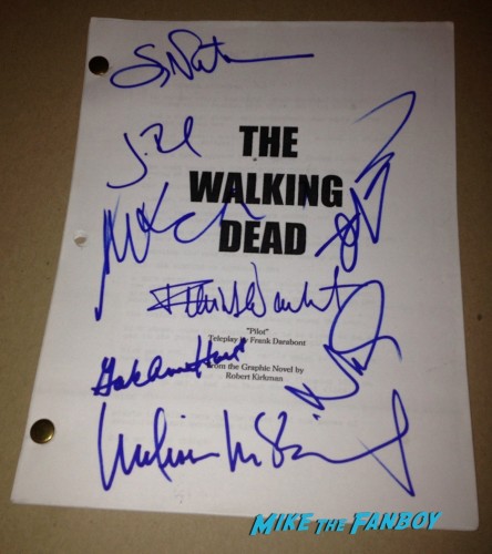 Day of the Dead Signing Zombie Walking Dead