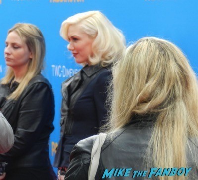 gwen stefani dissing fans Paddington Los Angeles Premiere Nicole Kidman disses fans 9