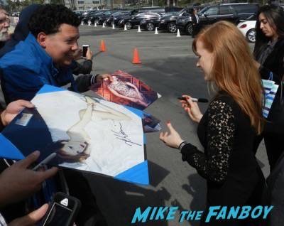 Jessica Chastain signing autographs spirit awards 2015 signing autographs 9
