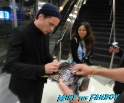 Anton Yelchin signing autographs 5 to 7 q and a rare 4