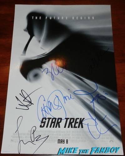 star trek cast signed poster 2009 anton yelchin chris pine