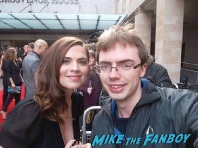 Hayley Atwell Empire Awards Red Carpet Signing autographs henry Cavill simon pegg 91