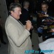 stephen fry signing autographs irish awards jj abrams signing autographs carrie fisher 3