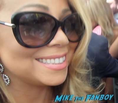 Mariah Carey fan photo flop walk of fame 2