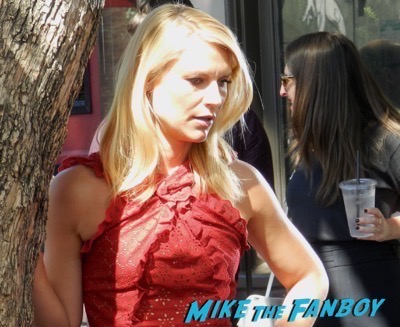 Claire Danes Walk Of Fame Star Ceremony Signing Autographs 12
