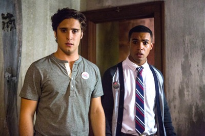 SCREAM QUEENS: Pictured L-R: Diego Boneta as Pete and Lucien Laviscount as Earl Grey in the "Haunted House" episode of SCREAM QUEENS airing Tuesday, Oct. 6 (9:00-10:00 PM ET/PT) on FOX. ©2015 Fox Broadcasting Co. Cr: Skip Bolen/FOX.