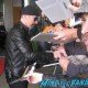 U2 signing autographs for fans Gemany 1