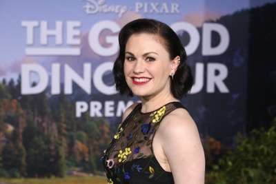 HOLLYWOOD, CA - NOVEMBER 17:  Actress Anna Paquin attends the World Premiere Of Disney-Pixar's THE GOOD DINOSAUR at the El Capitan Theatre on November 17, 2015 in Hollywood, California.  (Photo by Jesse Grant/Getty Images for Disney) *** Local Caption *** Anna Paquin