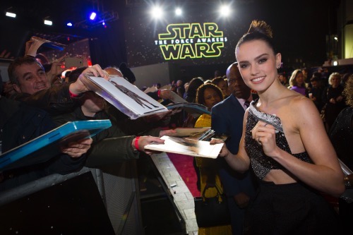 LONDON, UK - DECEMBER 16: Actress Daisy Ridley attends the European Premiere of the highly anticipated Star Wars: The Force Awakens in London on December 16, 2015.