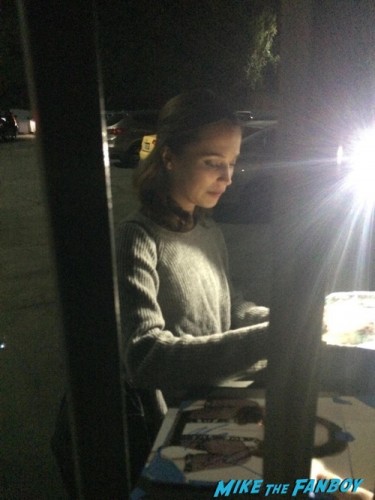 Alicia Vikander Signing Autographs The Danish Girl Q and A4