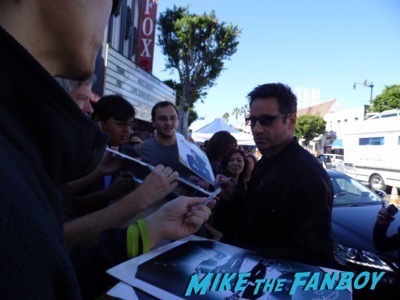 David Duchovny signing autographs walk of fame star ceremony 4 2