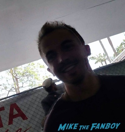 Frankie Muniz photo fail flop fan 1