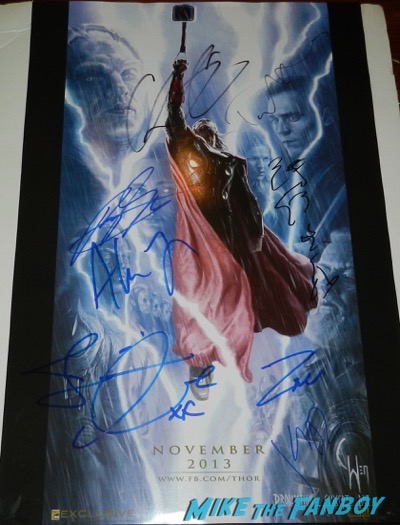 Tom Hiddleston signed autograph thor the dark world concept art poster 