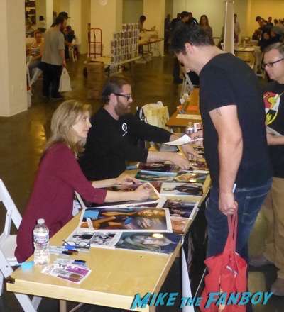 Helen Slater Los Angeles Sci Fi Comic Book Convention meeting fans signing autographs now 1