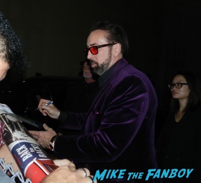 nicolas-cage-signing-autographs-egyptian-theater-dog-eat-dog-q-and-a-2