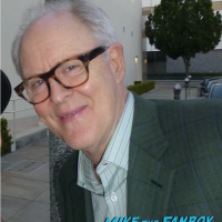 john-lithgow-meeting-fans-signing-autographs-miss-sloane-q-and-a-5