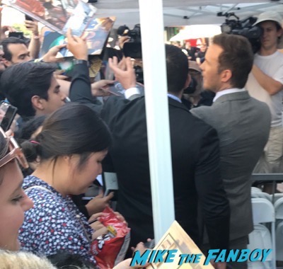 Chris Pratt walk of fame star ceremony meeting fans signing autographs 1