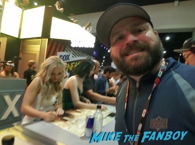The Gifted autograph signing comic con 2