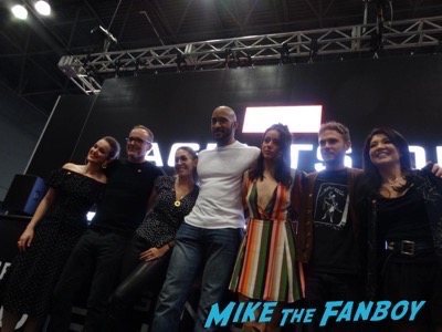 Agents of SHIELD NYCC signing autograph 2