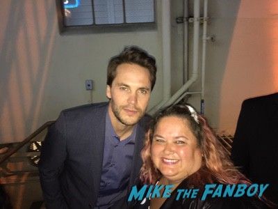 Taylor Kitsch with fans selfie rare0000
