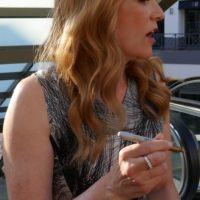 Lea Thompson with Fans Signing Autographs 0001