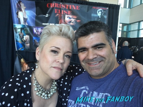Christine Elise with fans son of monsterpalooza0001