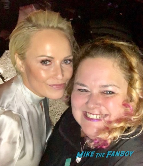 josie bisset with fans melrose place stars now 2019 0008